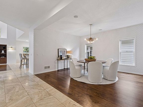 5th image of 6484 Ivy Way