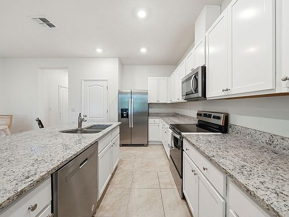 3rd image of 986 Lido Drive