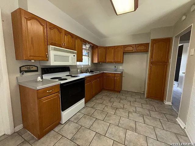 4519 Creekmoor Dr — Photo 12