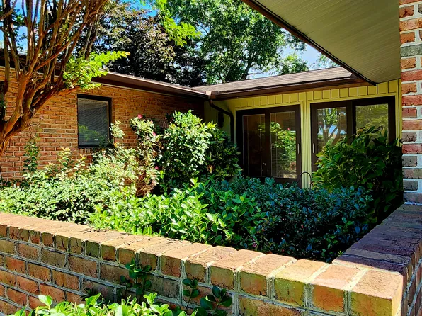 30970 Edgewater Dr, Lewes, DE 19958