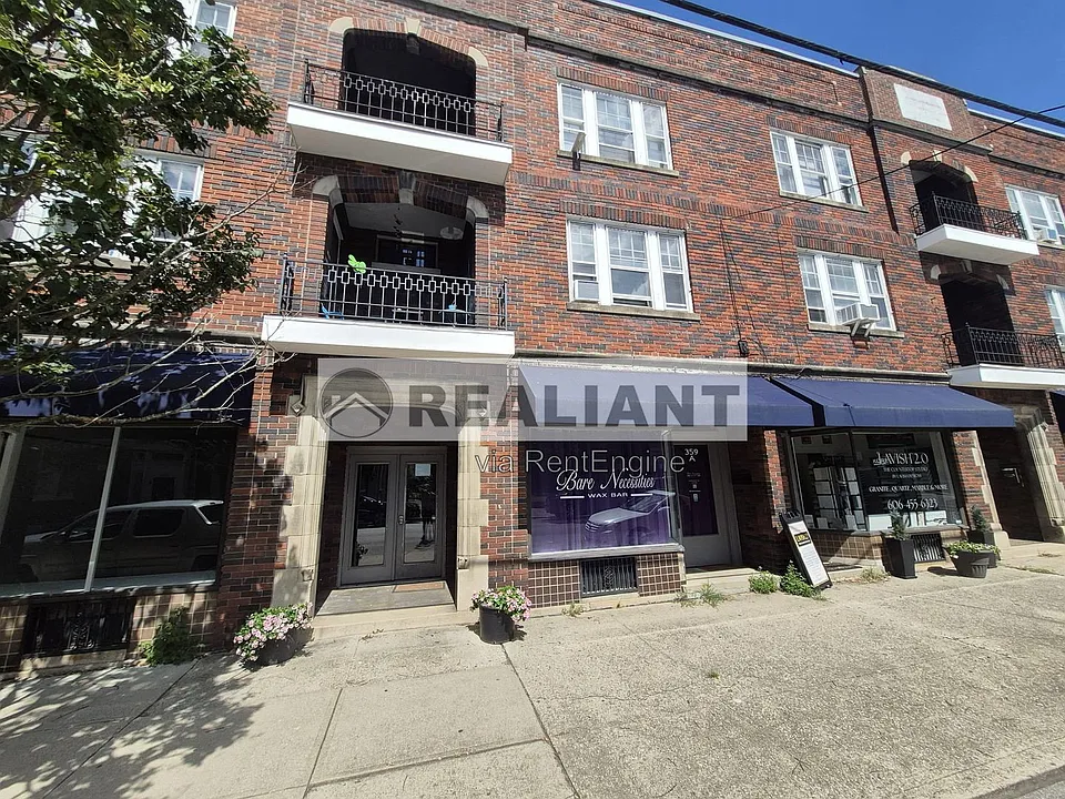 357 Taylor Ave #1