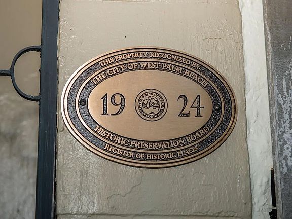 4th image of 523 28th Street