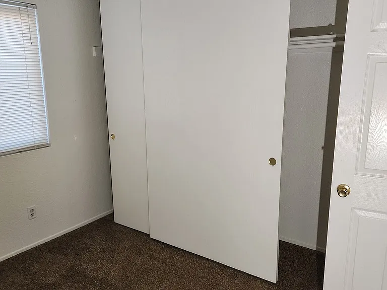 Desert Sun Apartments — Photo 45