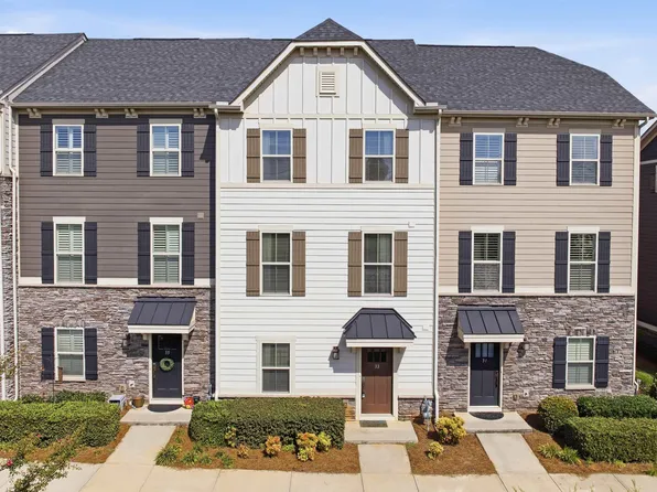 33 Itasca Dr, Greenville, SC 29609