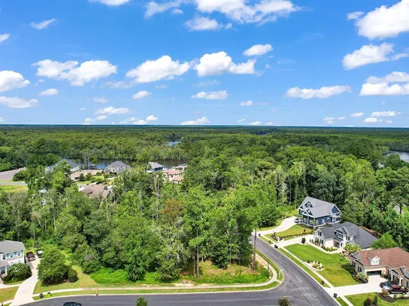 2237 Maybank Circle, Myrtle Beach, SC 29588