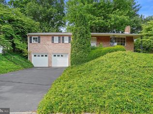 103 Wyomissing Hills Blvd, Reading, PA 19609