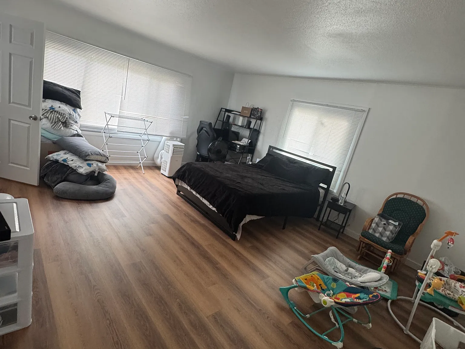 1 bed, $1,400 — Photo 1