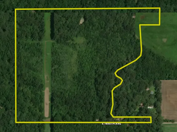 End Of East Ave #1650, Hutsonville, IL 62433