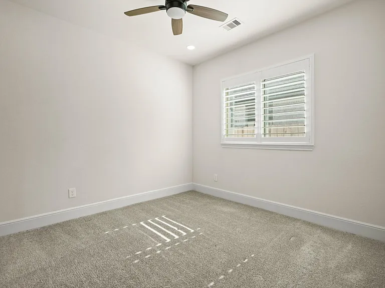 929 Wormwood Dr — Photo 29