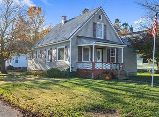 512 S 6th St, Fulton, NY 13069