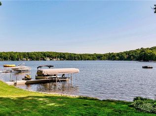 42 Meeks Point Rd, East Hampton, CT 06424