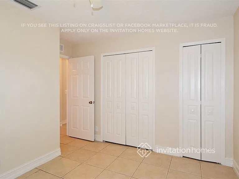 1371 Denlow Ln — Photo 12