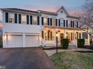 19016 Castleguard Ct, Leesburg, VA 20176