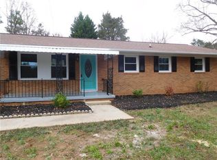 4219 Langden Dr, Winston Salem, NC 27107