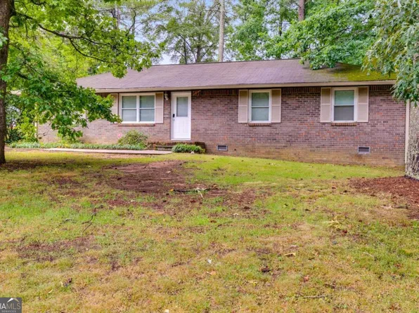 1451 Iron Gate Blvd, Jonesboro, GA 30238