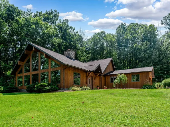 450 N Ben Franklin Rd, Indiana, PA 15701