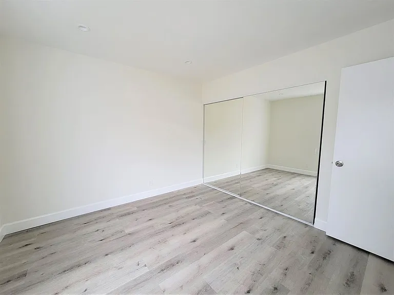 1436 S Centinela Ave — Photo 3