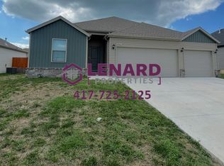 1361 S Lorraine Ave, Republic, MO 65738