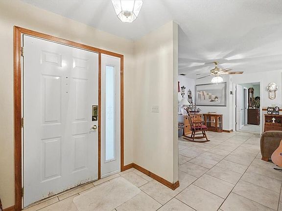 4th image of 1700 Varner Ct