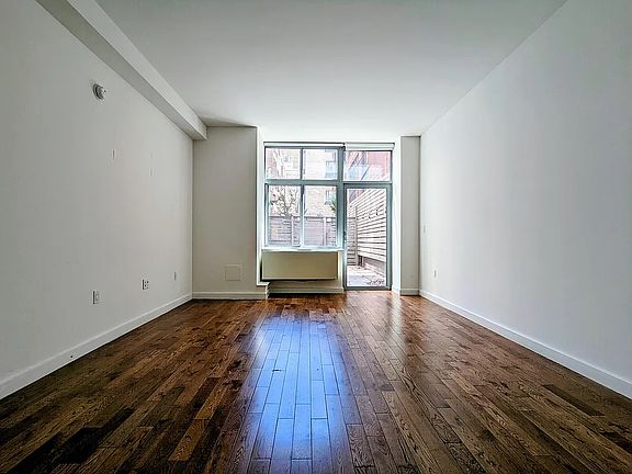 3rd image of 260 W 26th St APT 2F