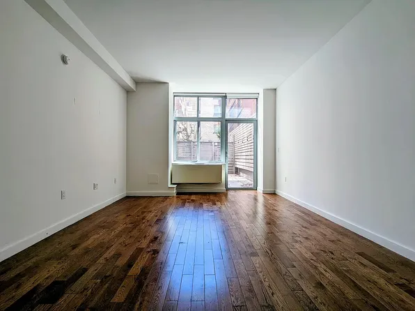 260 W 26th St, New York, NY