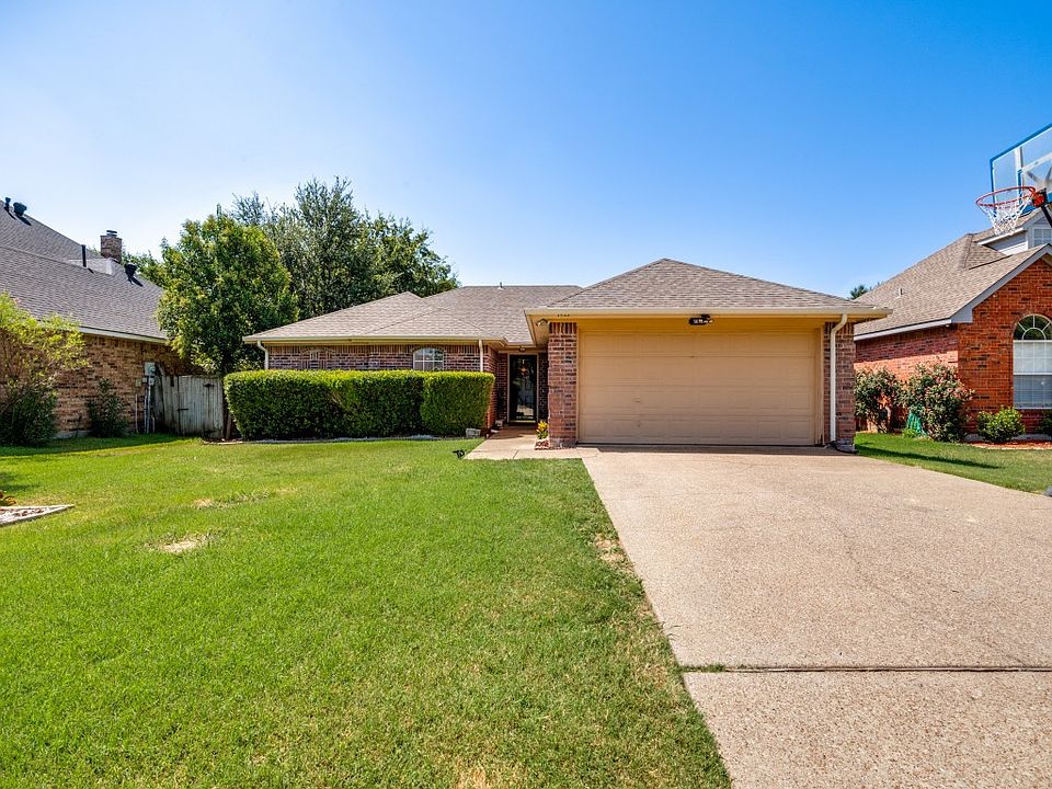 1st image of 1413 Mockingbird Ln