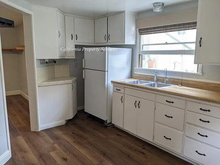 245 Santa Fe Ave #245 — Photo 7