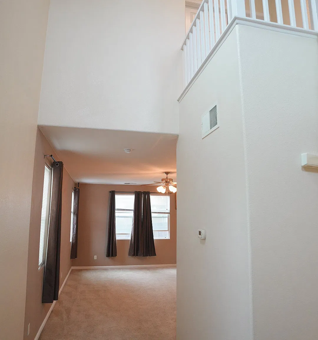 4 bed, 2.5 bath, 1885 sqft, $2,250 — Photo 3