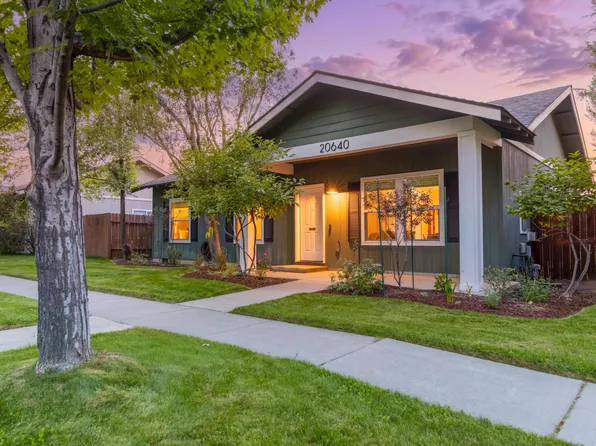20640 Wild Rose Ln, Bend, OR 97702