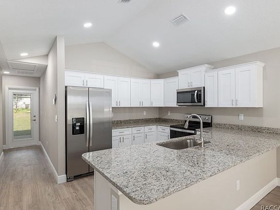 4th image of 9219 N Mendoza Way