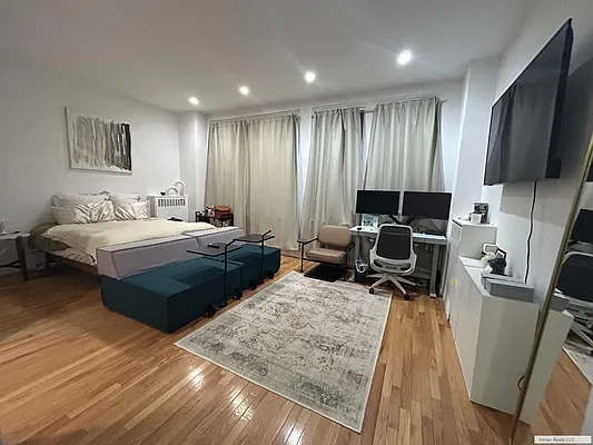 Rented by Immac Realty | media 3