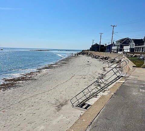 3rd image of 230 Webhannet Drive