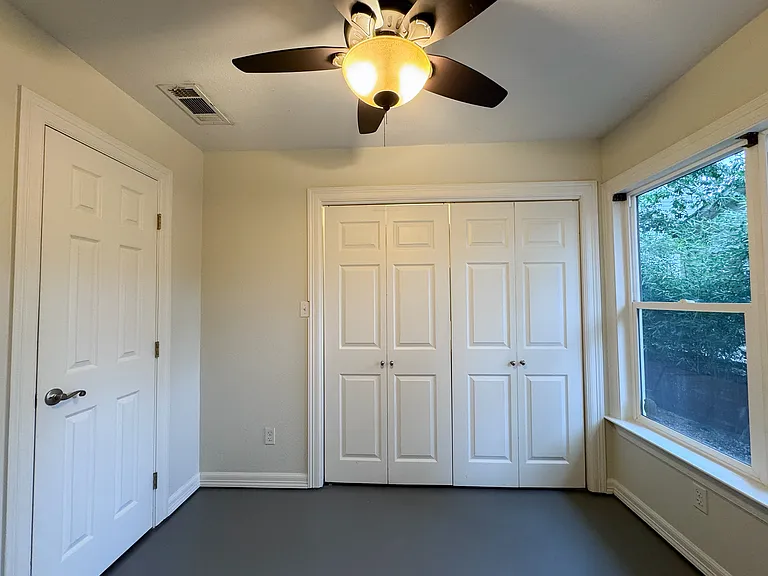 2519 Wilson St — Photo 24