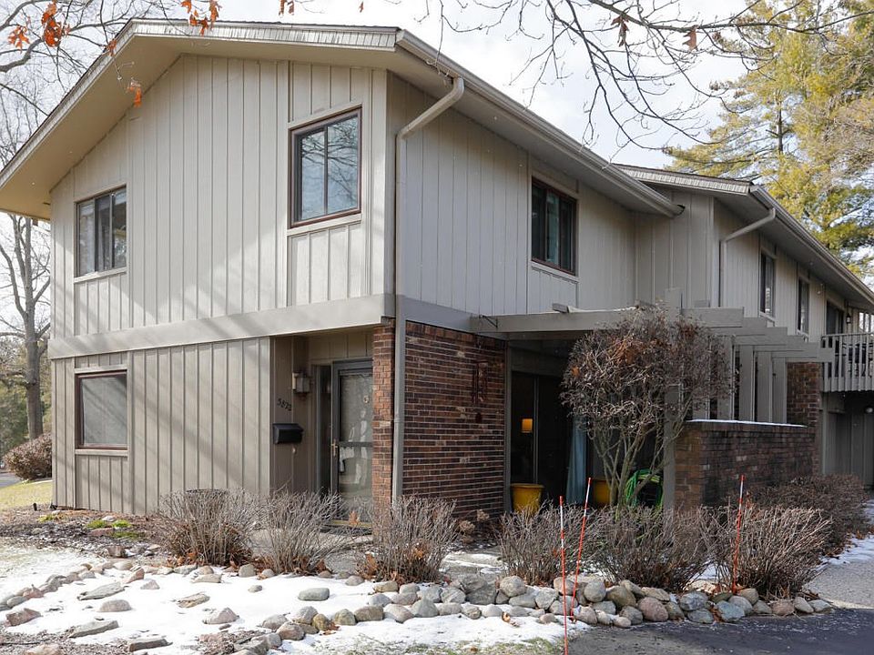 3822 Greenleaf Circle-101