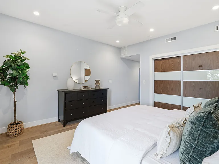 1117 Allison St NW #3 — Photo 32