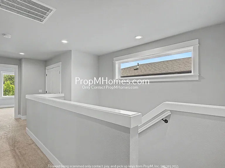 3544 SW Tegart Ln — Photo 8