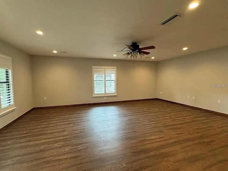 5033 Vivienda Way #19 — Photo 22