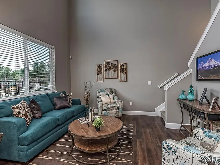 Willow Point Townhomes — Photo 7