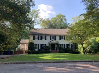 2834 Exeter Cir, Raleigh, NC 27608