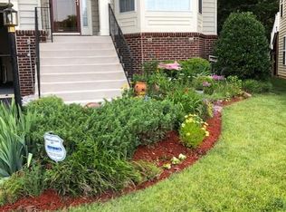 7594 Lindberg Dr, Alexandria, VA 22306