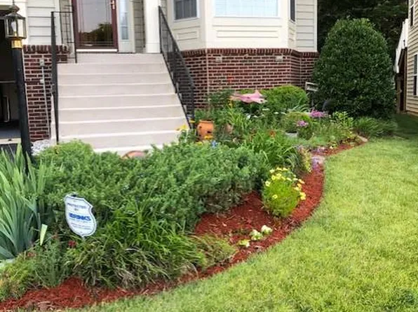 7594 Lindberg Dr, Alexandria, VA 22306