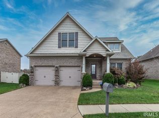 4775 Fieldcrest Place Cir, Newburgh, IN 47630