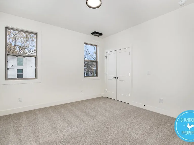 2307 Broad St — Photo 22