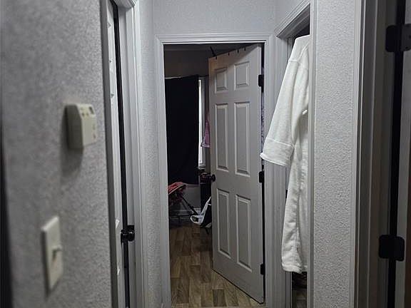 5th image of 130 Saint Paul Dr