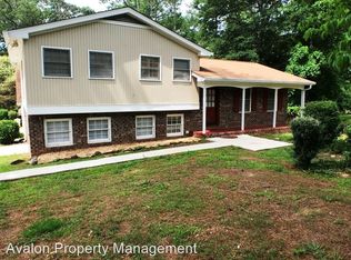 1330 Woodhill Dr, Marietta, GA 30066