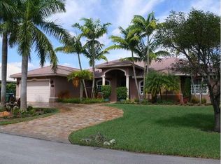 8001 SW 179th St, Palmetto Bay, FL 33157