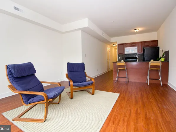 6040 Market St Floor 3, Philadelphia, PA 19139