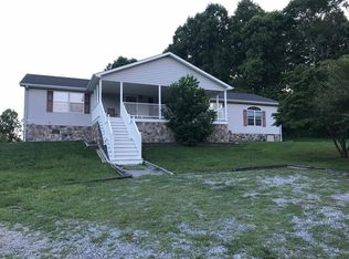 1849 Lees Gap Rd, Fincastle, VA 24090
