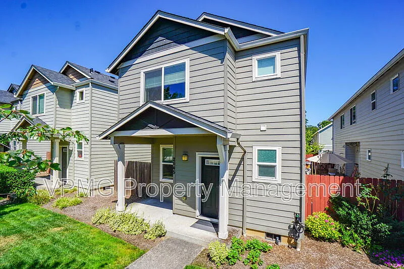 2645 NE 87th Ave
