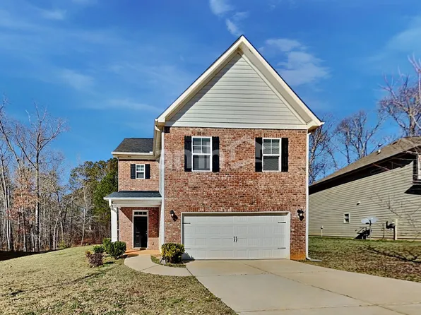 415 Pearson Cir, Hampton, GA 30228